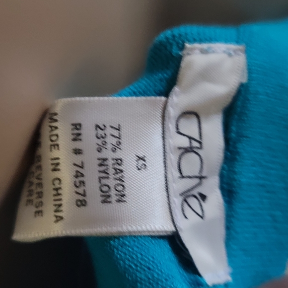 Cache halter Top - Picture 4 of 9